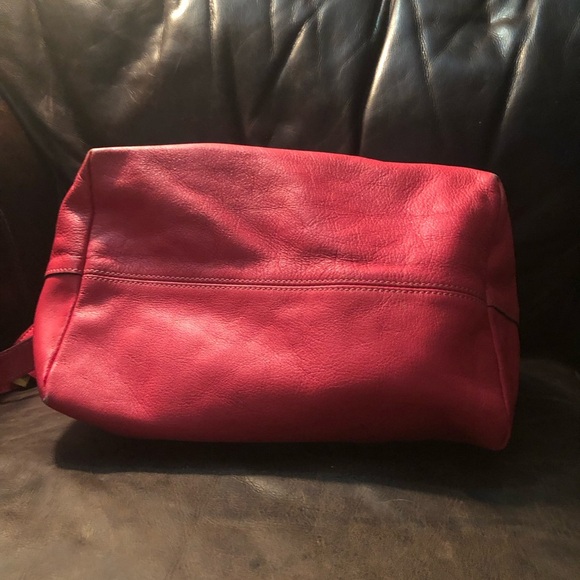 Mulberry Pinkish Red Shoulder Bag with Gold Hardware **Wear on corners and strap - Picture 6 of 16